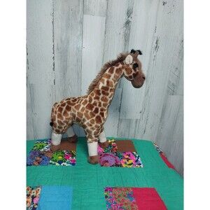 2011 Wild Republic Giraffe Soft Plush Toy Stuffed Animal Zoo 18” Nursery